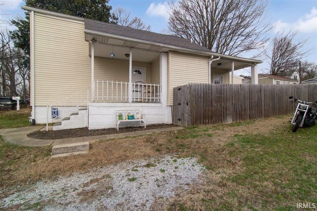 707 Kleymeyer Avenue, Evansville, IN 47720