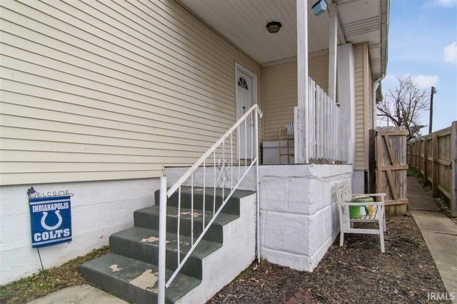 707 Kleymeyer Avenue, Evansville, IN 47720