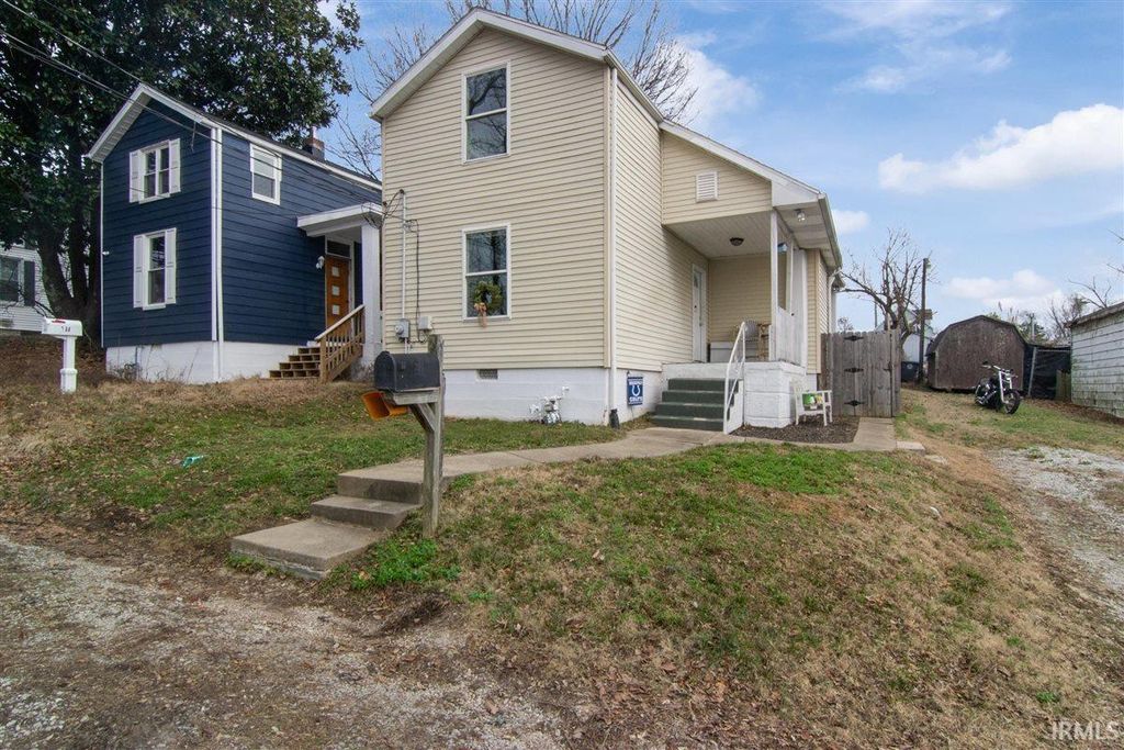 707 Kleymeyer Avenue, Evansville, IN 47720