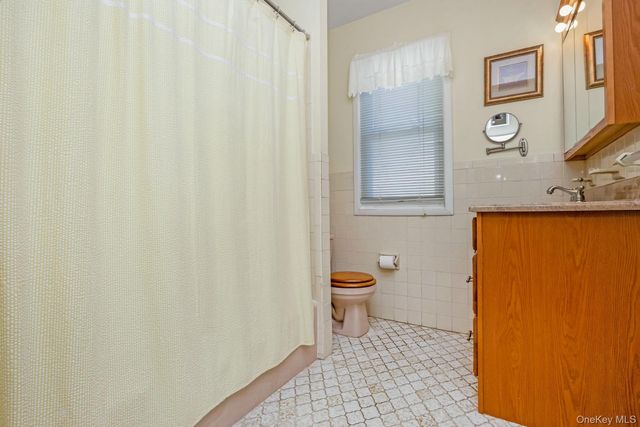 77-21 76th Street, Glendale, NY 11385