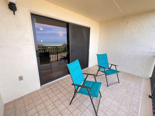 3060 N Atlantic Avenue 302, Cocoa Beach, FL 32931