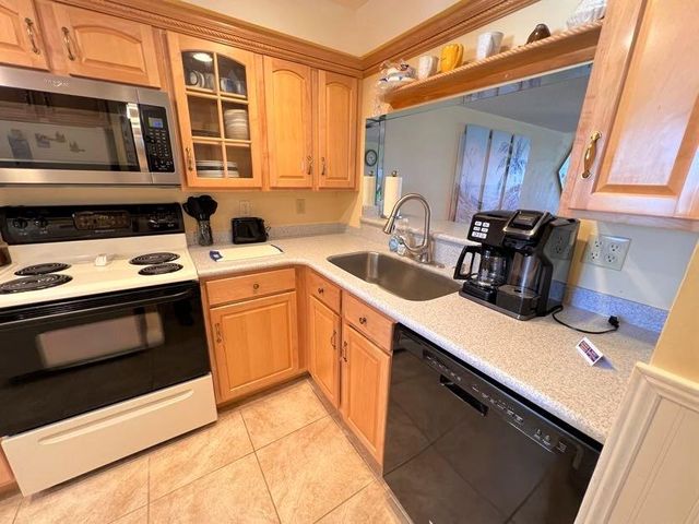 3060 N Atlantic Avenue 302, Cocoa Beach, FL 32931