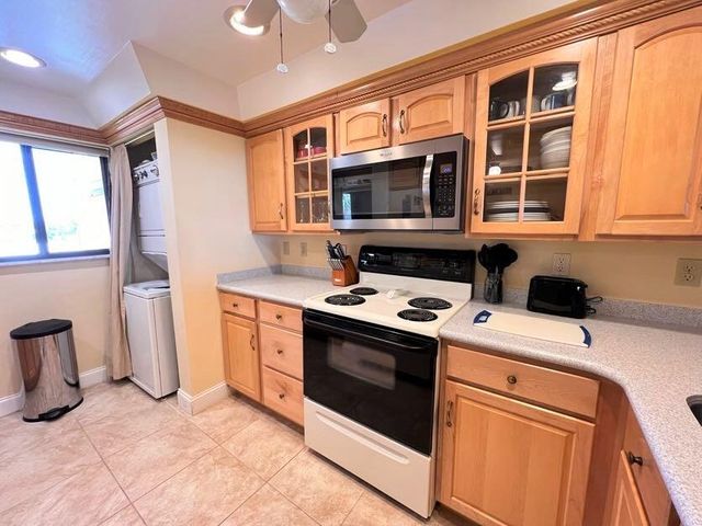 3060 N Atlantic Avenue 302, Cocoa Beach, FL 32931