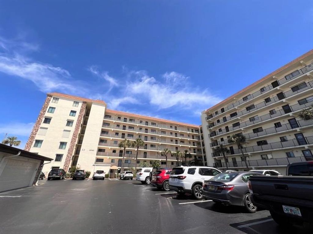3060 N Atlantic Avenue 302, Cocoa Beach, FL 32931