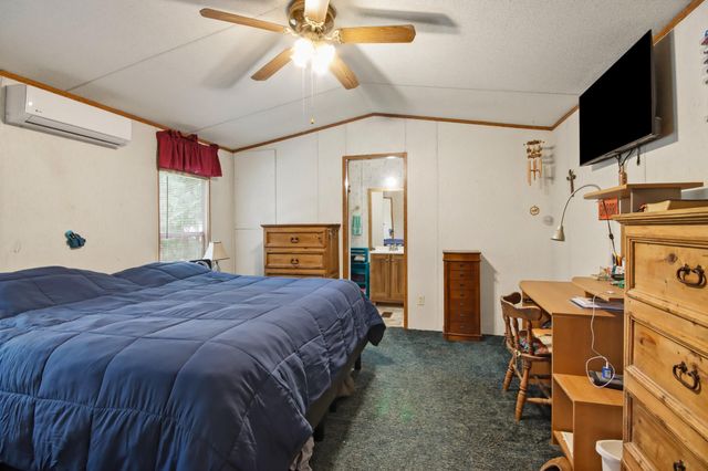 521 Shirley Loop, Cleveland, TX 77328