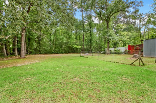 521 Shirley Loop, Cleveland, TX 77328