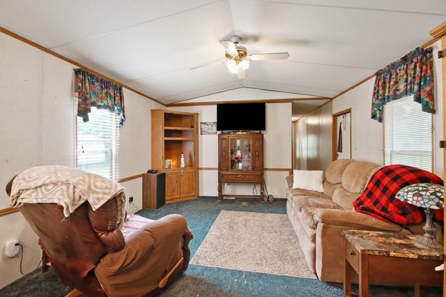 521 Shirley Loop, Cleveland, TX 77328