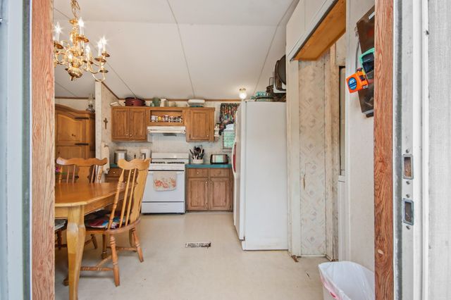 521 Shirley Loop, Cleveland, TX 77328