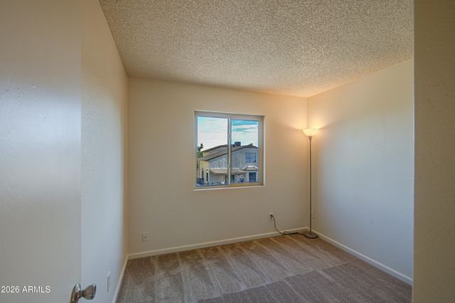 4775 W WAHALLA Lane, Glendale, AZ 85308