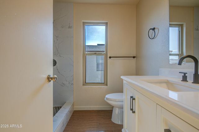 4775 W WAHALLA Lane, Glendale, AZ 85308