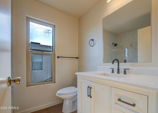 4775 W WAHALLA Lane, Glendale, AZ 85308