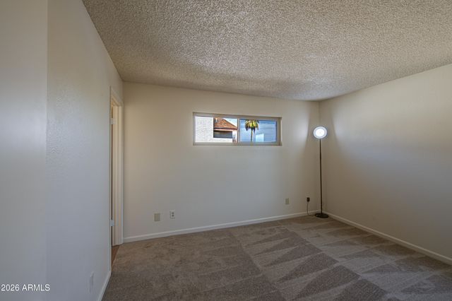 4775 W WAHALLA Lane, Glendale, AZ 85308
