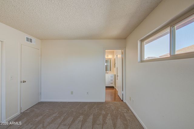 4775 W WAHALLA Lane, Glendale, AZ 85308