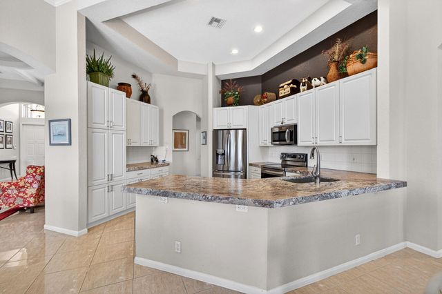 9725 Asti Lane, Lake Worth, FL 33467