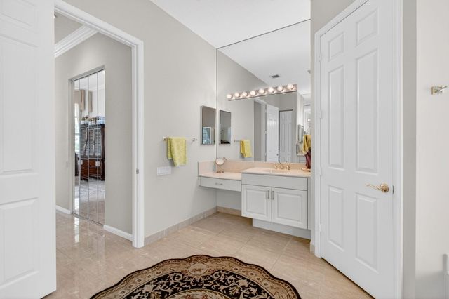 9725 Asti Lane, Lake Worth, FL 33467