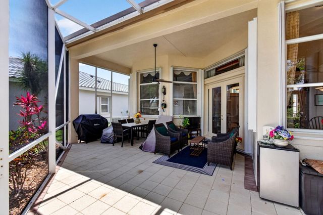 9725 Asti Lane, Lake Worth, FL 33467