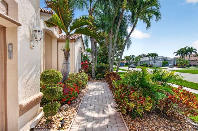 9725 Asti Lane, Lake Worth, FL 33467