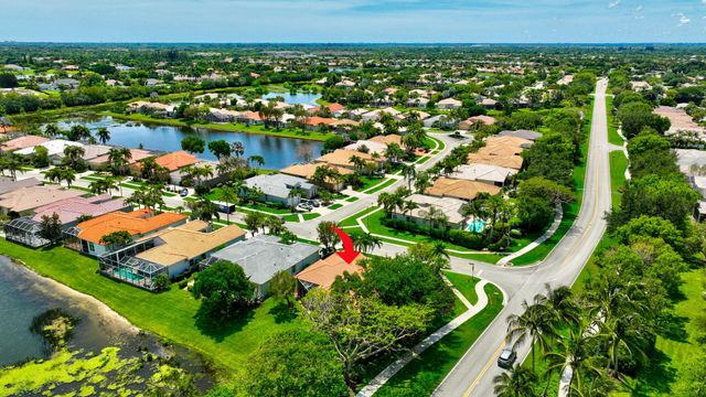 9725 Asti Lane, Lake Worth, FL 33467