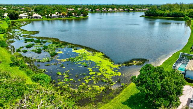 9725 Asti Lane, Lake Worth, FL 33467