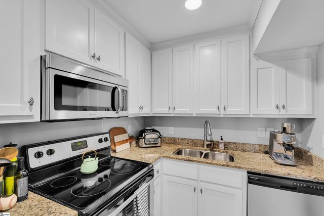 925 Cleveland Street Unit 115, Greenville, SC 29601