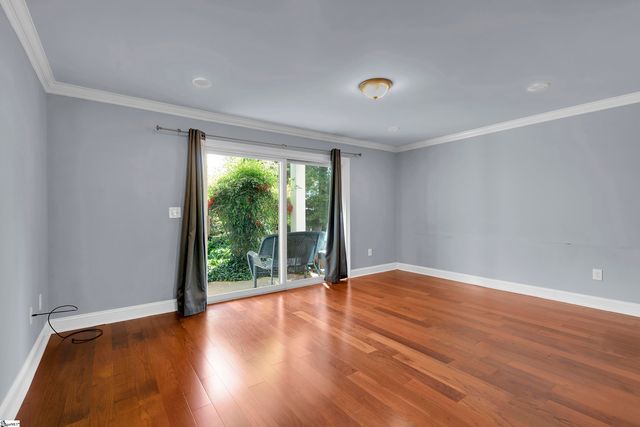 925 Cleveland Street Unit 115, Greenville, SC 29601