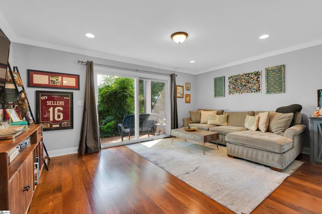 925 Cleveland Street Unit 115, Greenville, SC 29601