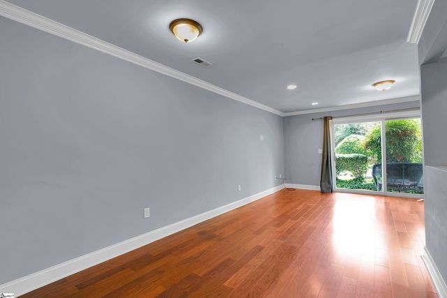 925 Cleveland Street Unit 115, Greenville, SC 29601