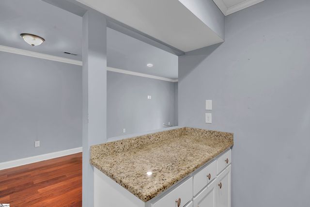 925 Cleveland Street Unit 115, Greenville, SC 29601