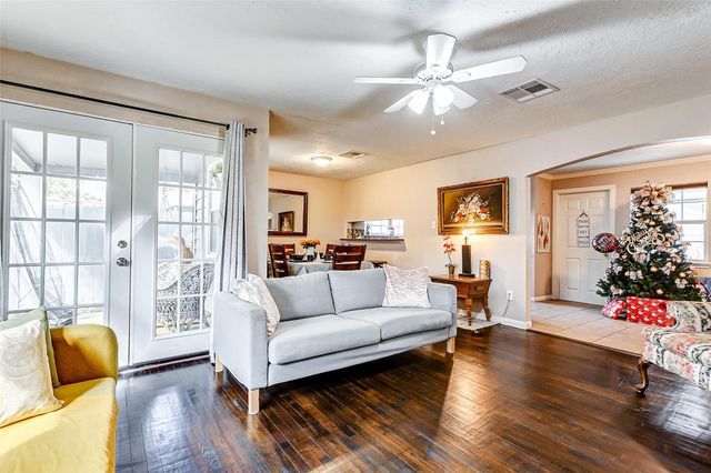 3704 Malone Drive, Pasadena, TX 77503