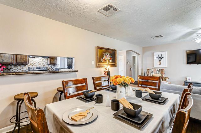 3704 Malone Drive, Pasadena, TX 77503
