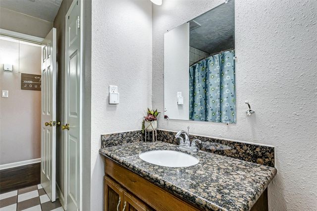 3704 Malone Drive, Pasadena, TX 77503