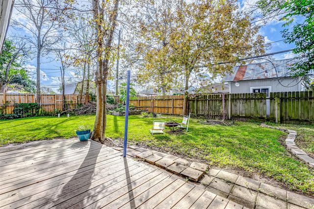 3704 Malone Drive, Pasadena, TX 77503