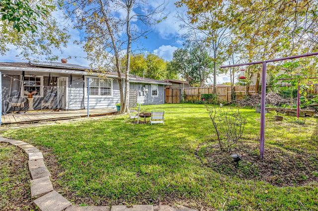 3704 Malone Drive, Pasadena, TX 77503