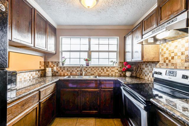 3704 Malone Drive, Pasadena, TX 77503
