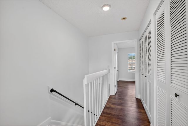 212 Foxtail Drive G, Greenacres, FL 33415