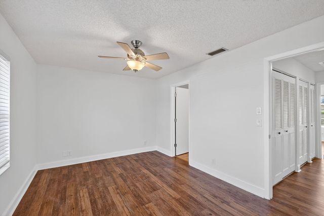 212 Foxtail Drive G, Greenacres, FL 33415