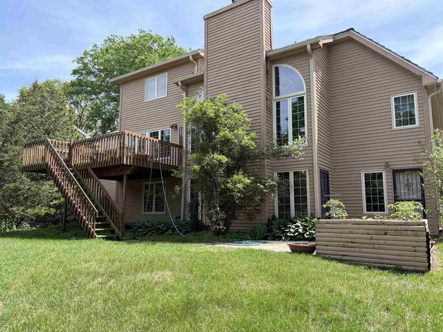 5908 Schumann Drive, Fitchburg, WI 53711