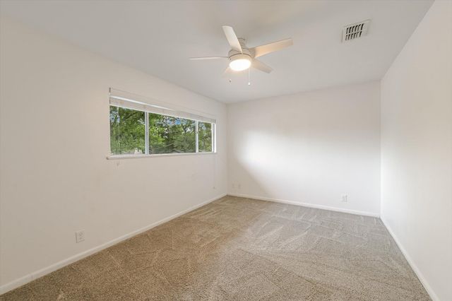 4904 Creekline DR, Austin, TX 78745