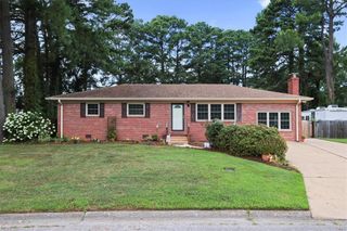 5700 Bingham DR, Portsmouth, VA 23703