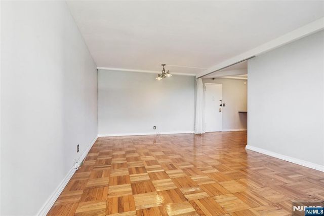 1450 Palisade Avenue 5J, Fort Lee, NJ 07024