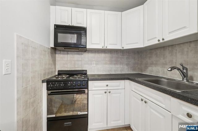 1450 Palisade Avenue 5J, Fort Lee, NJ 07024