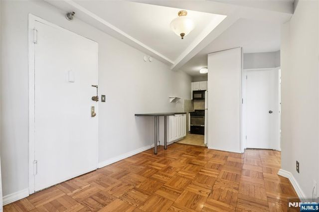 1450 Palisade Avenue 5J, Fort Lee, NJ 07024