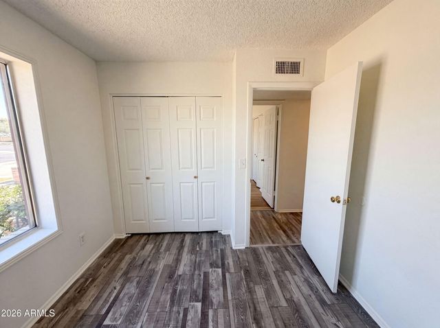 6703 W SIERRA Street, Peoria, AZ 85345