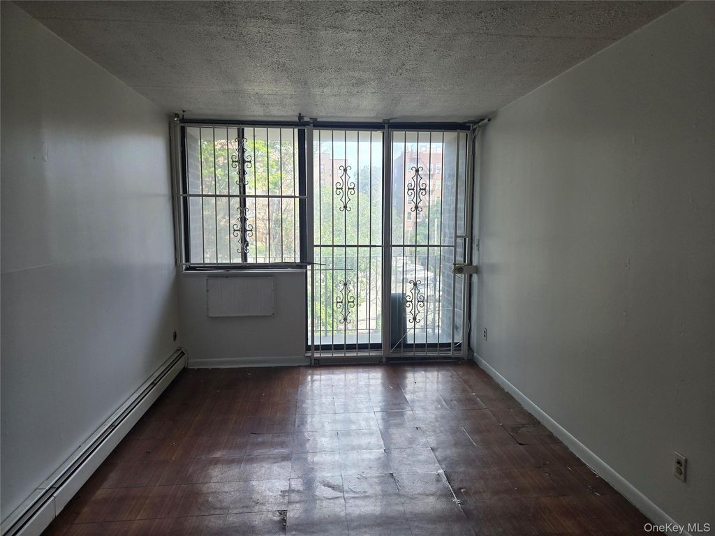 36-41 Union Street 4G, Flushing, NY 11354 — photo 3
