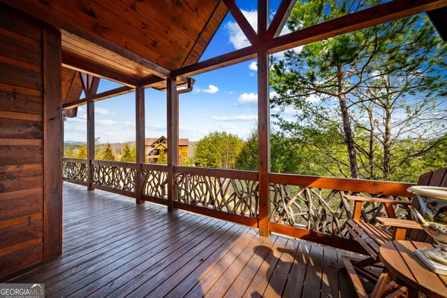 360 Hope Drive, Blue Ridge, GA 30513