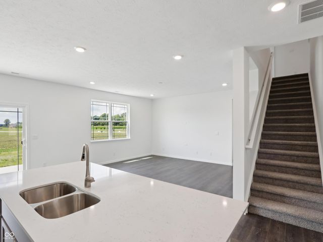 7909 Magnolia Street, New Palestine, IN 46163