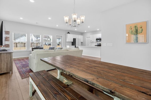 105 Bay Eddy Court, Summerville, SC 29485