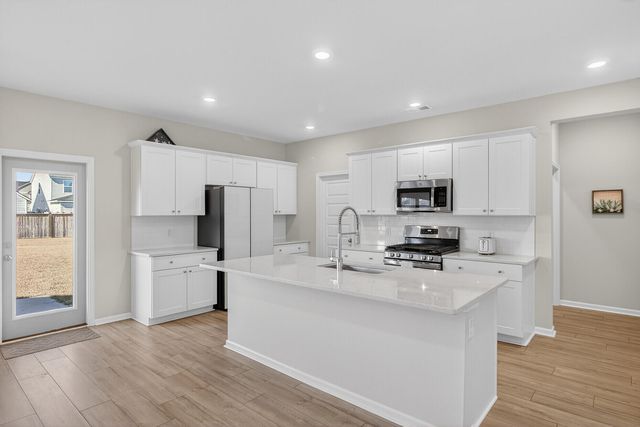 105 Bay Eddy Court, Summerville, SC 29485