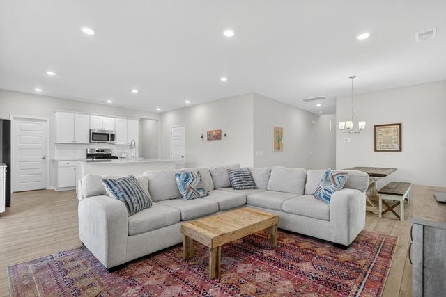 105 Bay Eddy Court, Summerville, SC 29485