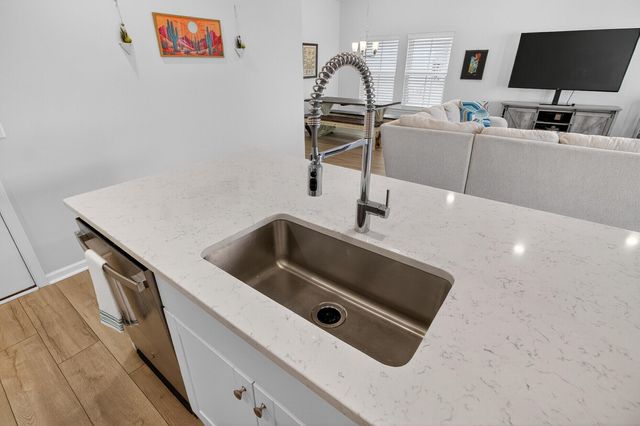 105 Bay Eddy Court, Summerville, SC 29485